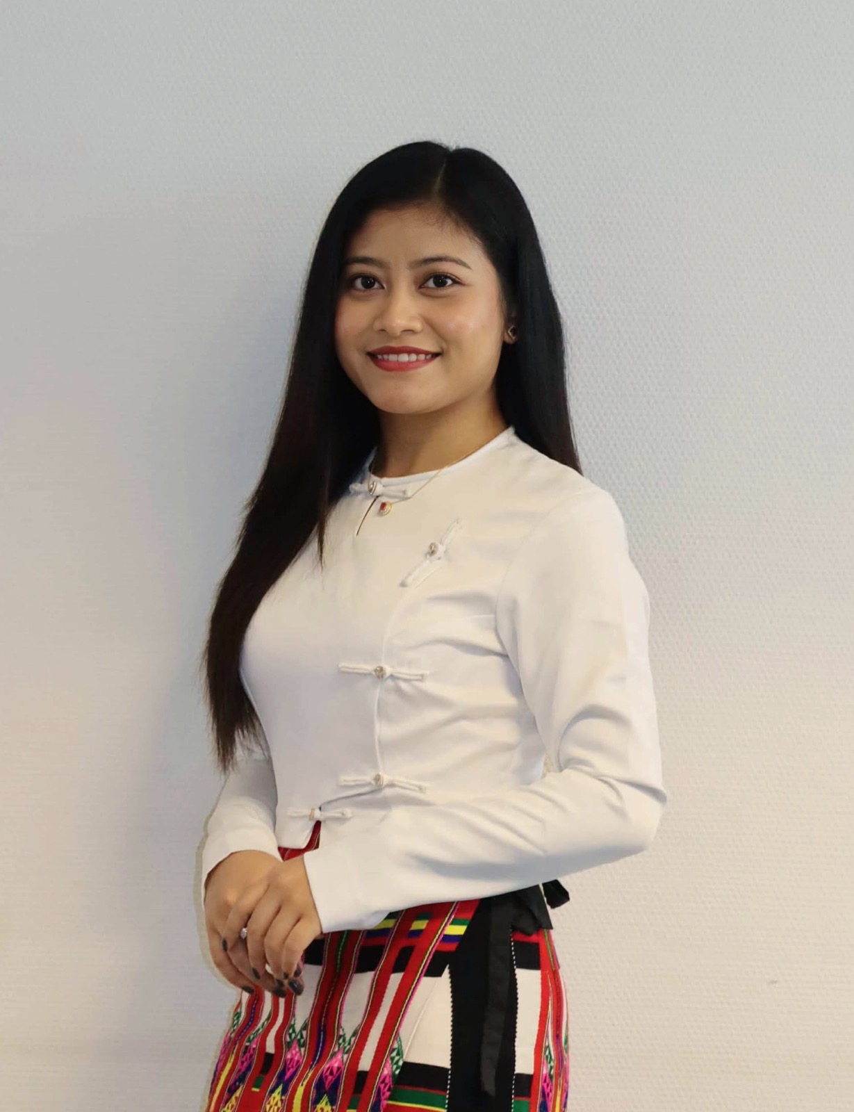 Seng Nu Nu Hkawn